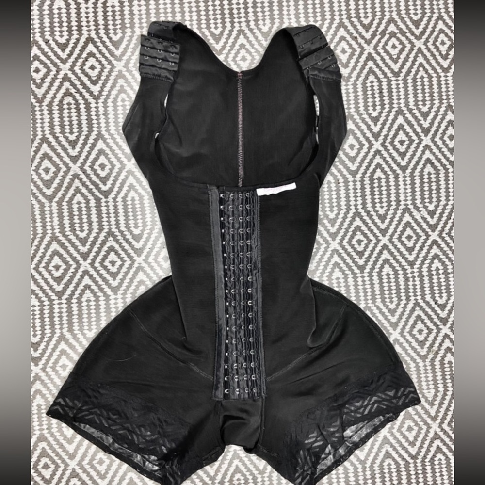 Black Curvy Gals Colombian Faja
